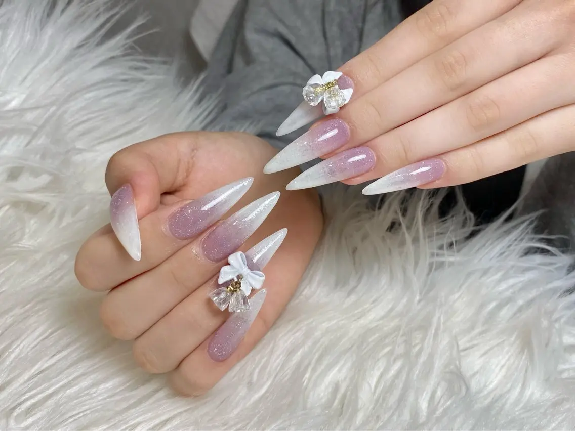 ネイル フレンチネイル 韓国ネイル マグネットネイル ニュアンスネイル オフィスネイル ハンドネイル Hi beauty 渋谷のネイルデザイン