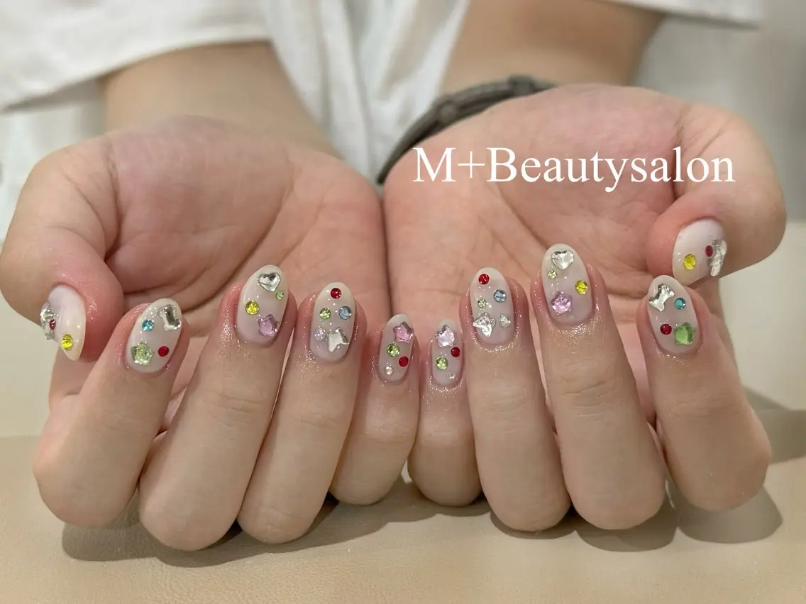 ネイル ハンドネイル M+  Beauty Salonのネイルデザイン