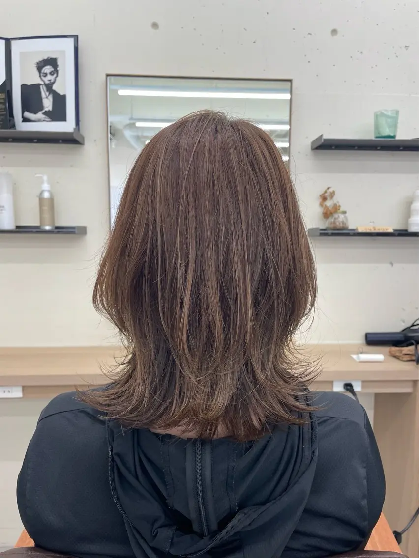 ミディアム ヘアカラー／ きいのヘアスタイル