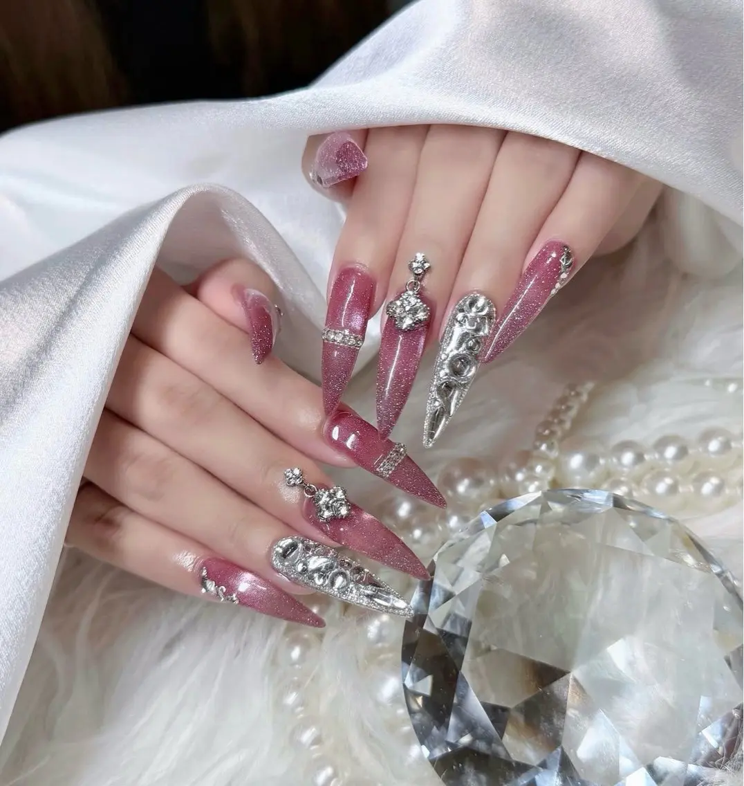 ネイル チークネイル 長さ出し フラッシュネイル フレンチネイル グラデーション ハンドネイル Lenie Nail Salonのネイルデザイン