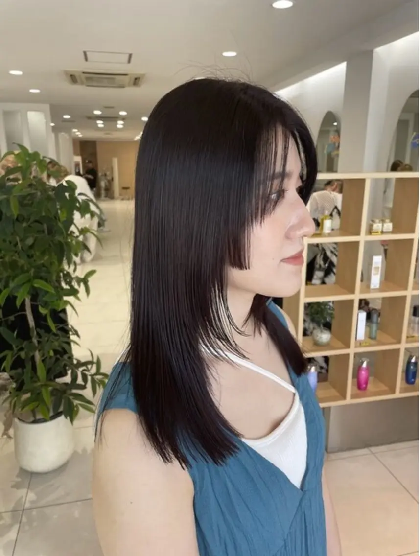 ロング カラー 貴島 由捺のヘアスタイル
