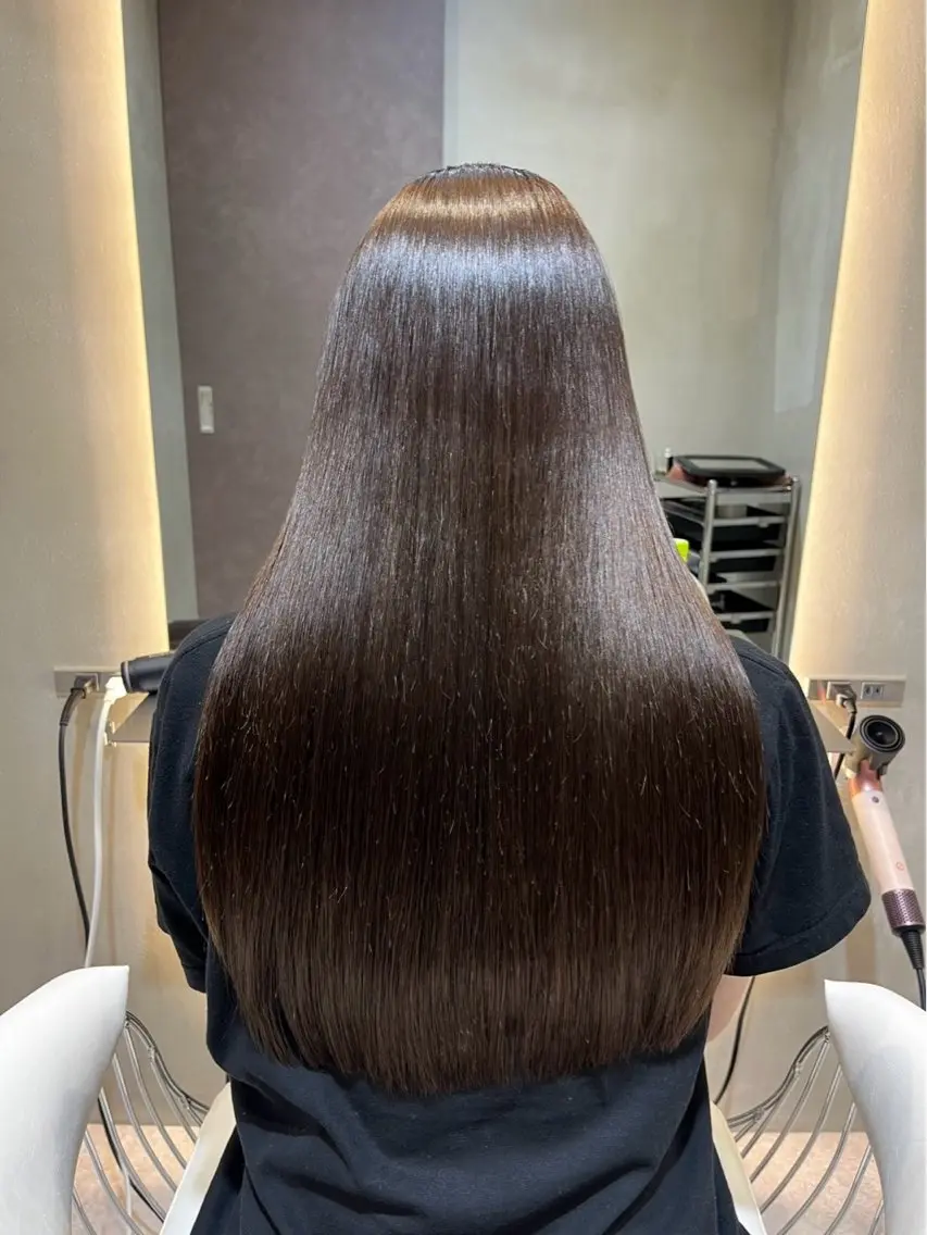 ロング カラー 八幡 空乃のヘアスタイル