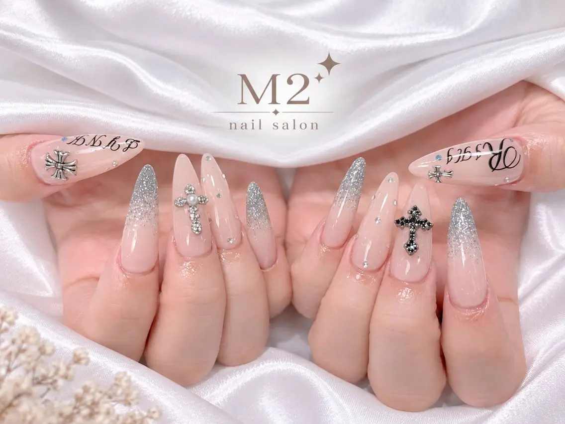 ネイル ハンドネイル 長さだし専門店 M2　rikaのネイルデザイン