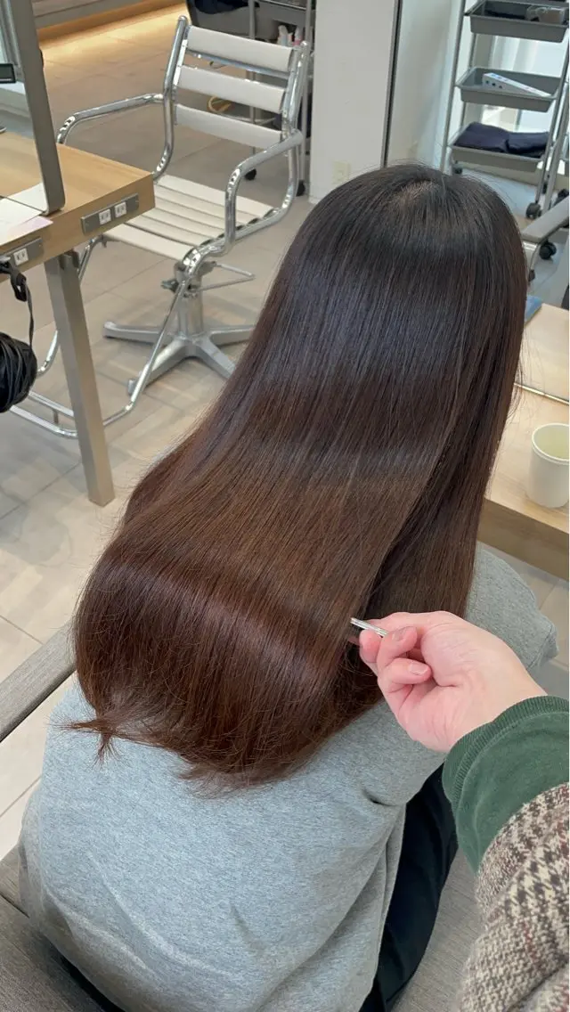 ロング パーマ ✨髪質改善✨美髪 矯正🫧小泉のヘアスタイル