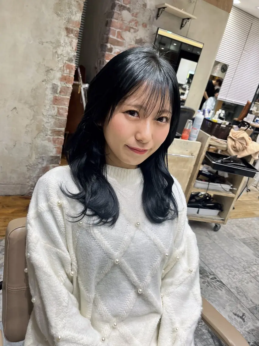 ロング 顔まわりカット 前髪カット安井楽人のヘアスタイル