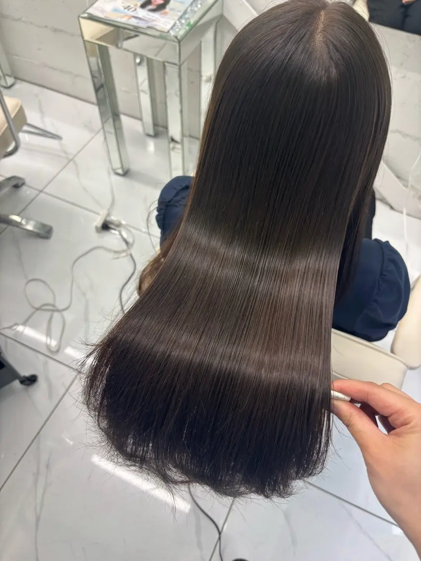 ロング カット ヘアカラー トリートメント ヘッドスパ 透明感ツヤカラー/ 縮毛矯正/静岡のヘアスタイル