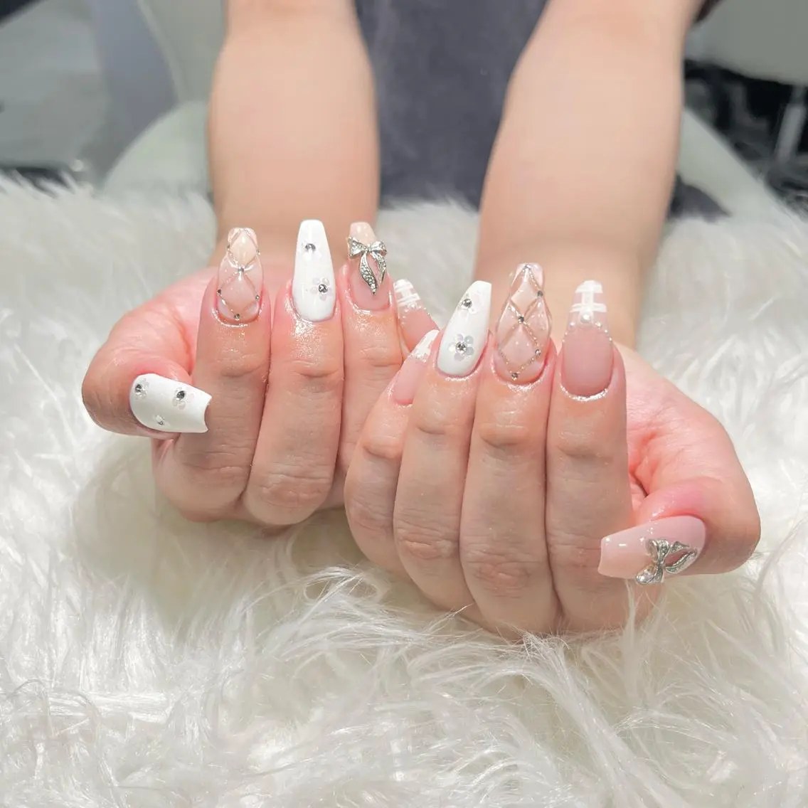 ネイル ハンドネイル Miki 本町駅｜💅‎🤍のネイルデザイン