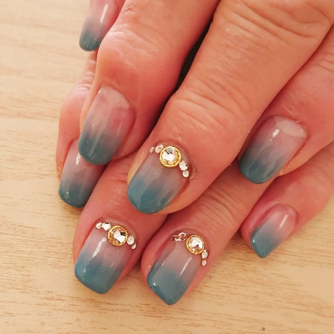 ネイル アートネイル ジェルネイル キラキラネイル ハンドネイル Lilith Nailのネイルデザイン