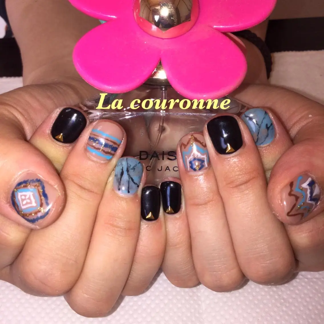 ネイル Lacouronne NATSUMIのネイルデザイン
