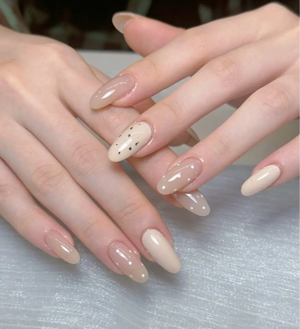 ネイル ハンドネイル Betty nail サロンのネイルデザイン