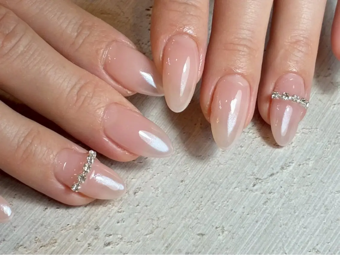 ネイル ミラーネイル ハンドネイル Mia nail 【平尾駅徒歩8分】のネイルデザイン