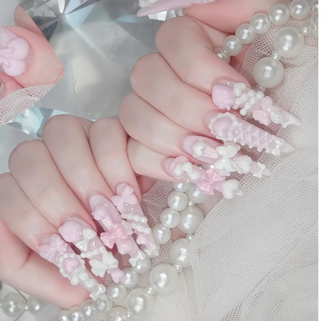 ネイル オーロラネイル チークネイル 桜ネイル クリアネイル ドット ハンドネイル Rin Nail Shinokuboのネイルデザイン