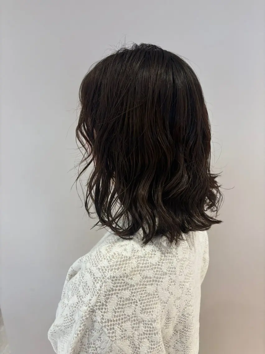 ミディアム パーマ ミディアムパーマ ボブ カット パーマ コテ巻き風パーマ カンノケンタのヘアスタイル