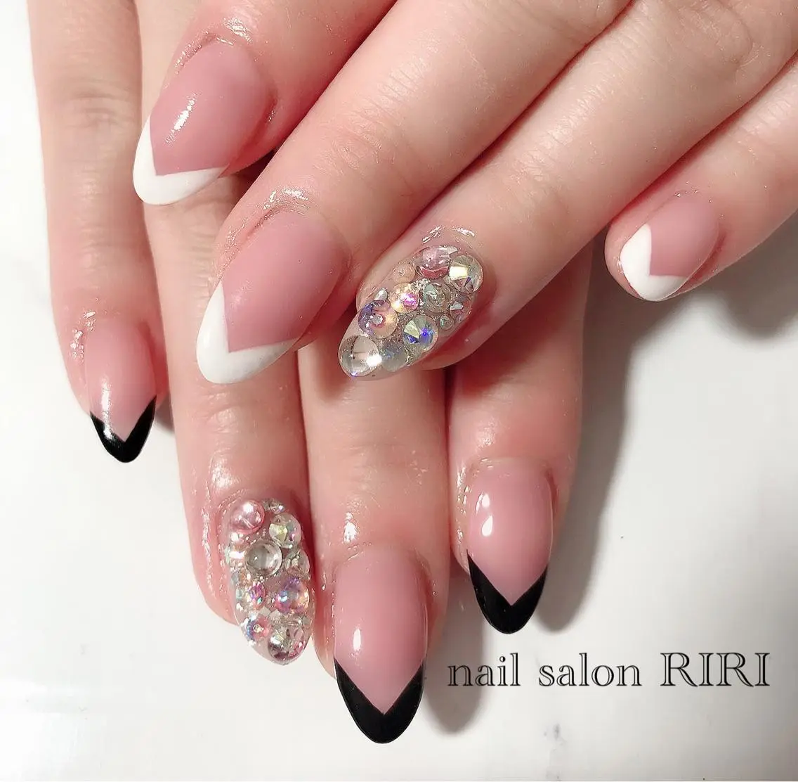 ネイル フレンチネイル RIRI リリのネイルデザイン