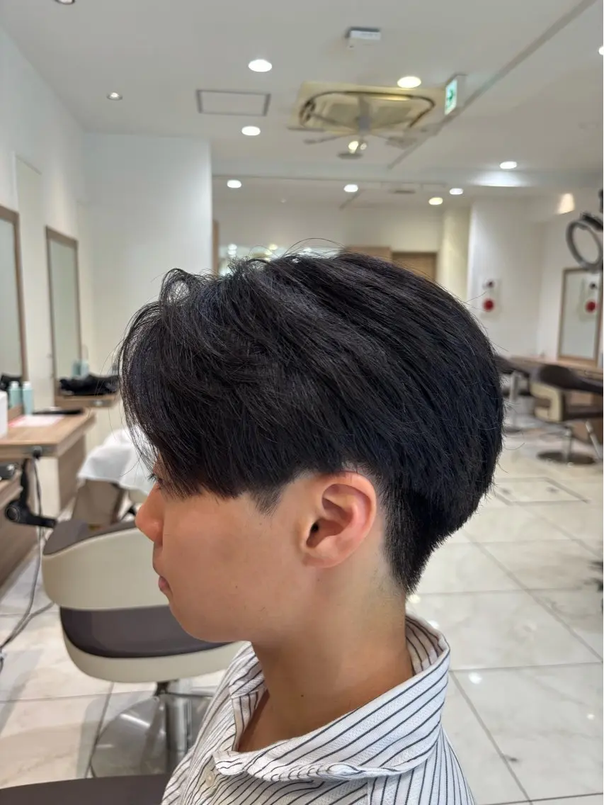 メンズ カット 🫧韓国レイヤー🫧 山本 侑平のヘアスタイル