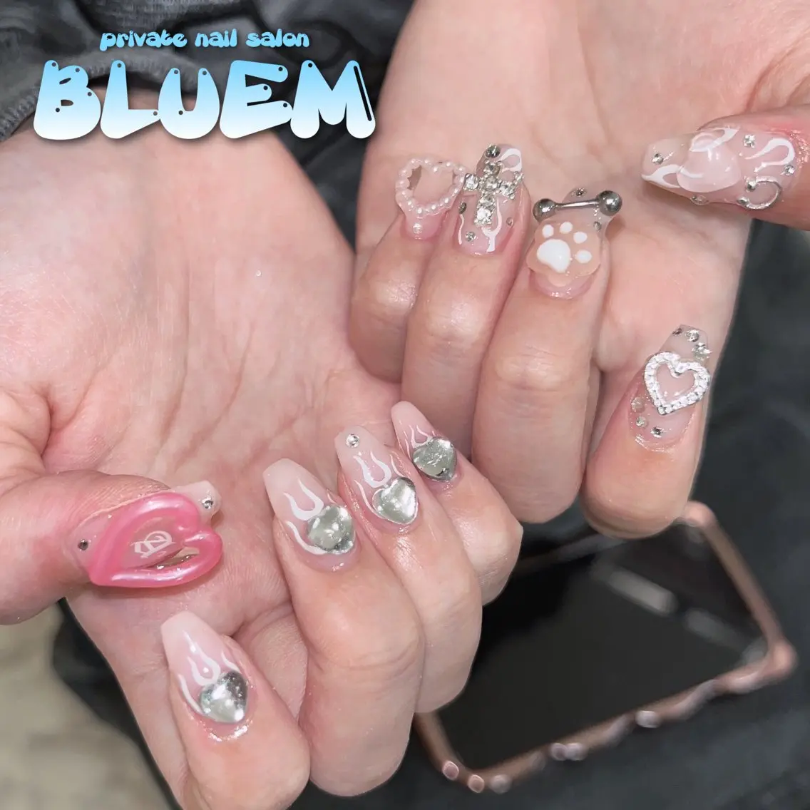 ネイル ハンドネイル BLUEM なな🐶のネイルデザイン