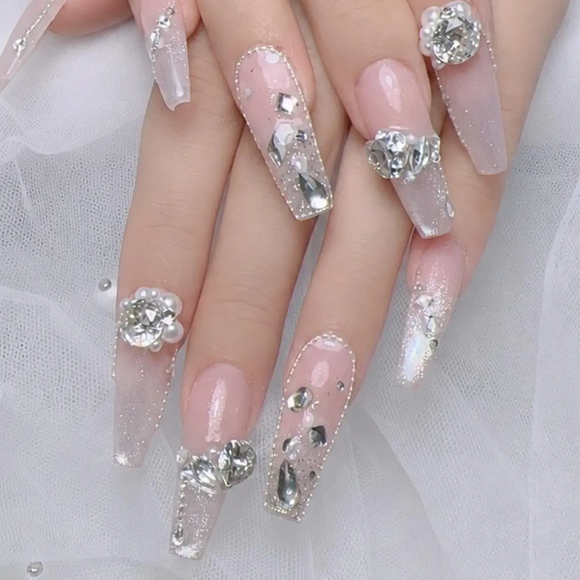 ネイル 🎀櫻井 ナナ🎀のネイルデザイン
