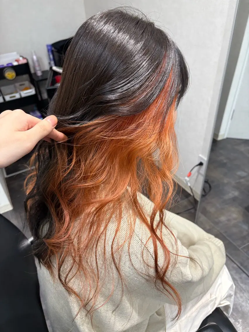 ロング カラー インナーカラー オレンジ haku【津久野店】 ERIKAのヘアスタイル