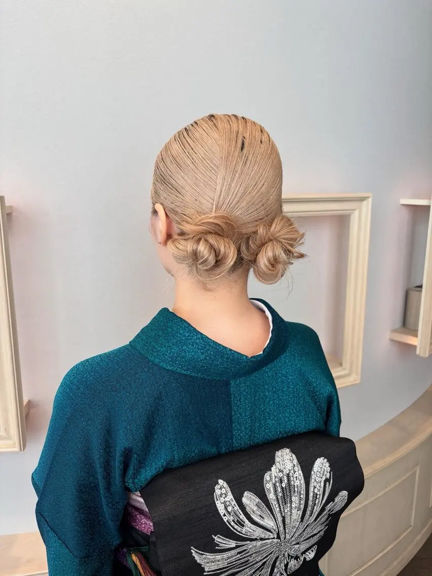 ヘアアレンジ 着物ヘア お団子ヘア 着付け サソウ ユリエ🥥のヘアスタイル