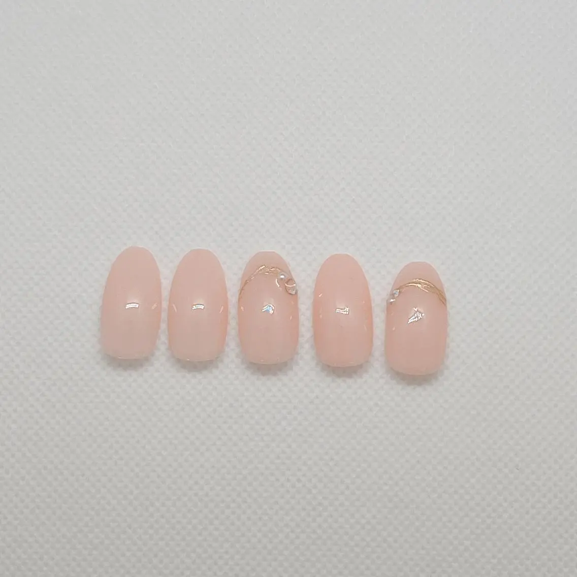 ネイル シンプルネイル soi.. .のネイルデザイン