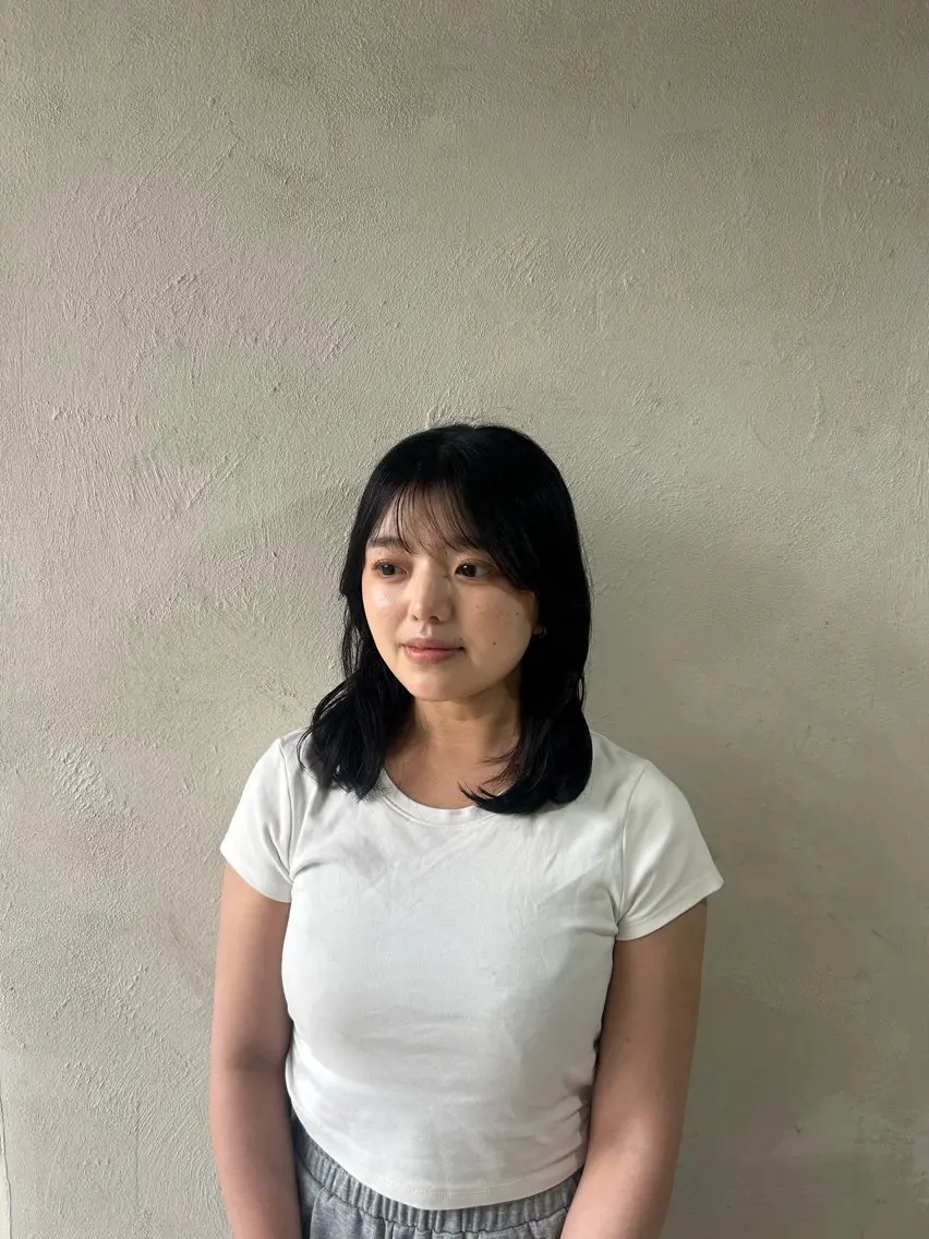 ミディアム Yucca -ナナミのヘアスタイル