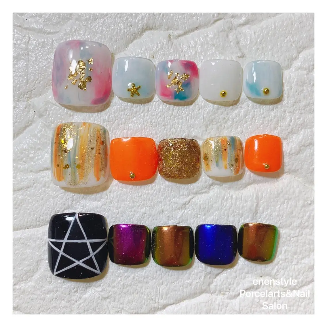 ミディアム ネイル ハンドネイル フットネイル 🐾enen style 🐾のネイルデザイン