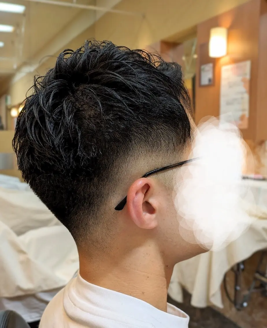 メンズ フェードカット 三村 姫花のヘアスタイル