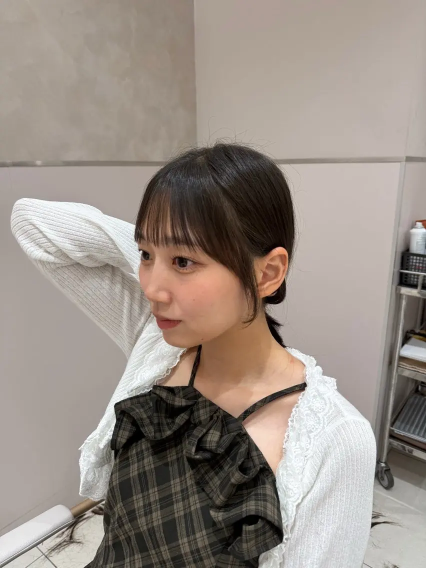 ロング 顔周りカット カット トリートメント 透明感カラー/ 縮毛矯正/三浦優心のヘアスタイル
