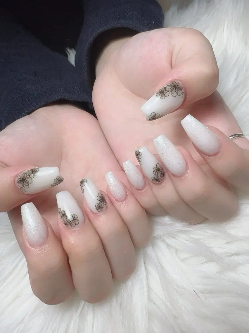 ネイル Nail salon EM（エム）諸星のネイルデザイン