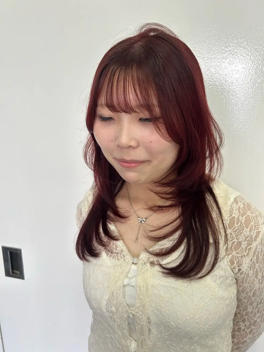 ロング カラー ハッシュカット カット ヘアカラー トリートメント ひかりダブルカラー/ レイヤー/ボブパーマのヘアスタイル