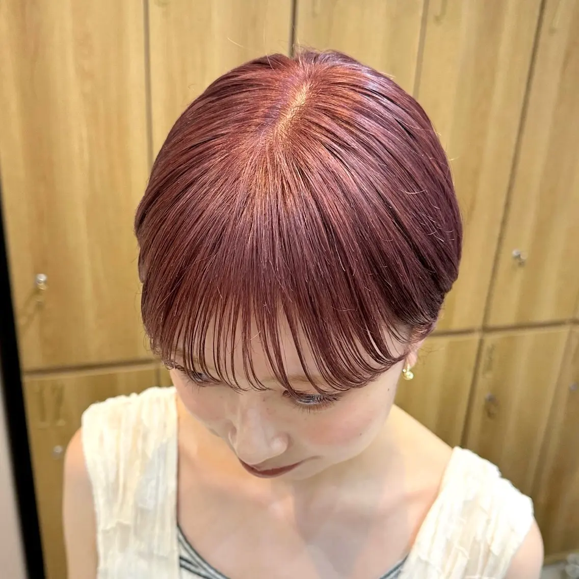 ショート カラー 顔まわり🥨レイヤー /透明感/水口舞奈のヘアスタイル