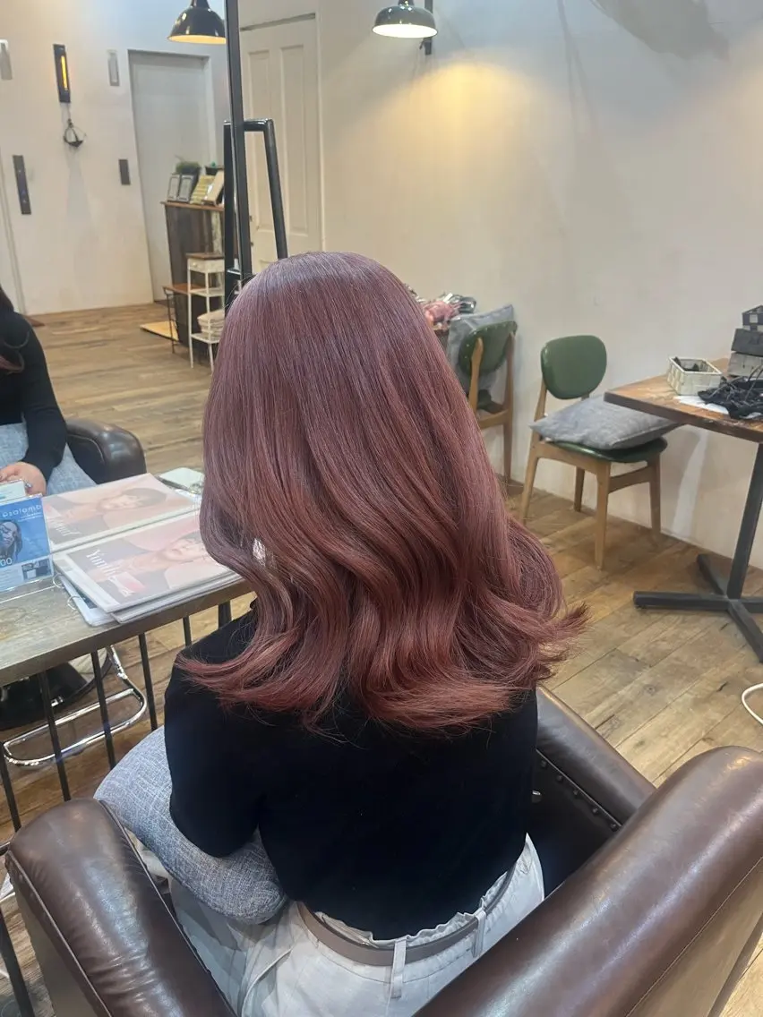 カラー ブリーチ ラベンダーカラー ラベンダーピンク ピンクカラー ヘアカラー トリートメント ブリーチ◎／ 銀座／秋葉香乃のヘアスタイル