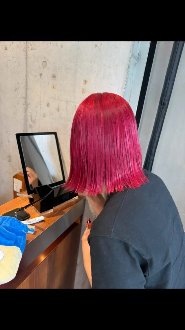 ショート カラー スガハラ アンナのヘアスタイル