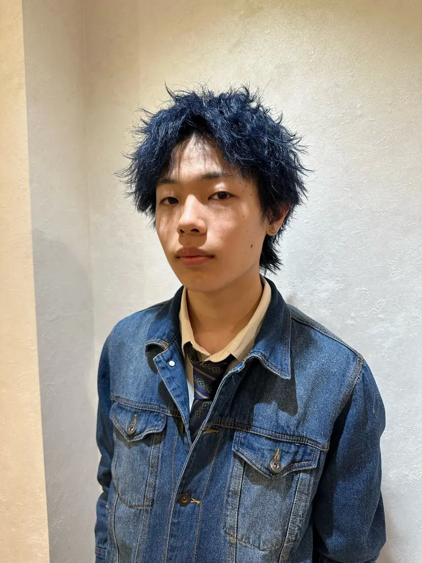 ショート カラー メンズ ヘアカラー 花野 郁登のヘアスタイル
