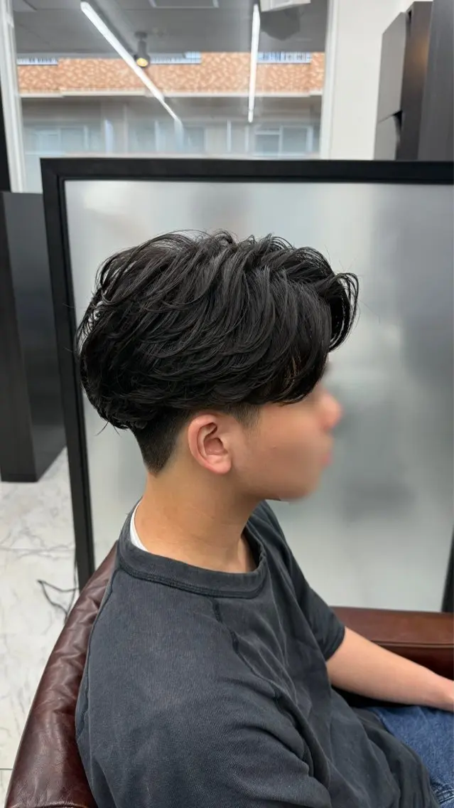 ショート パーマ メンズ フェザーパーマ メンズパーマ メンズ専門 Ryukiのヘアスタイル