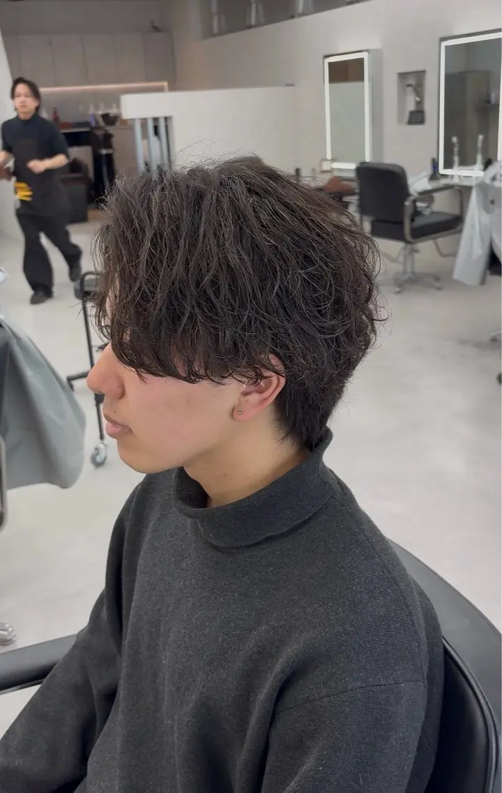 メンズカット➕サーフカールパーマ➕補修トリの写真