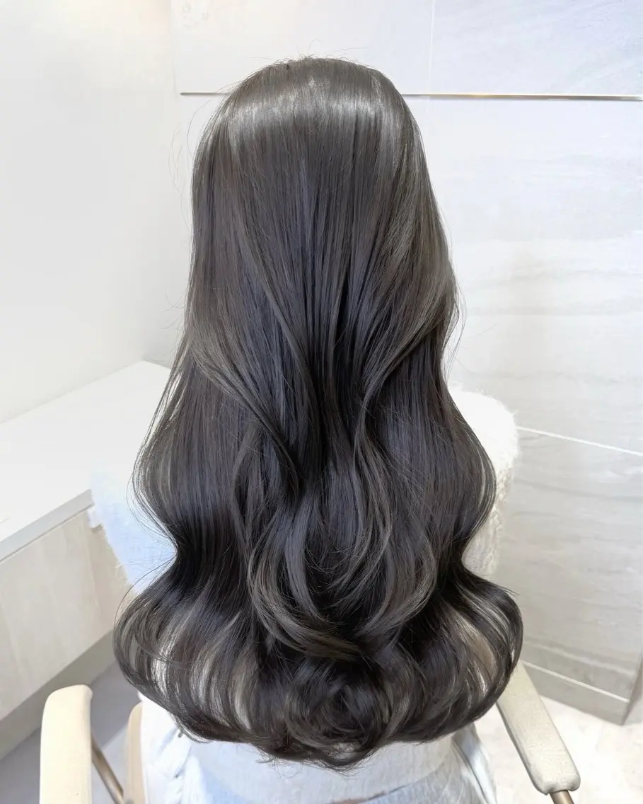 ロング カラー グレージュ イルミナカラー シアーグレージュ カット ヘアカラー トリートメント 透明感カラー🌿 グレージュ🐺陽介のヘアスタイル
