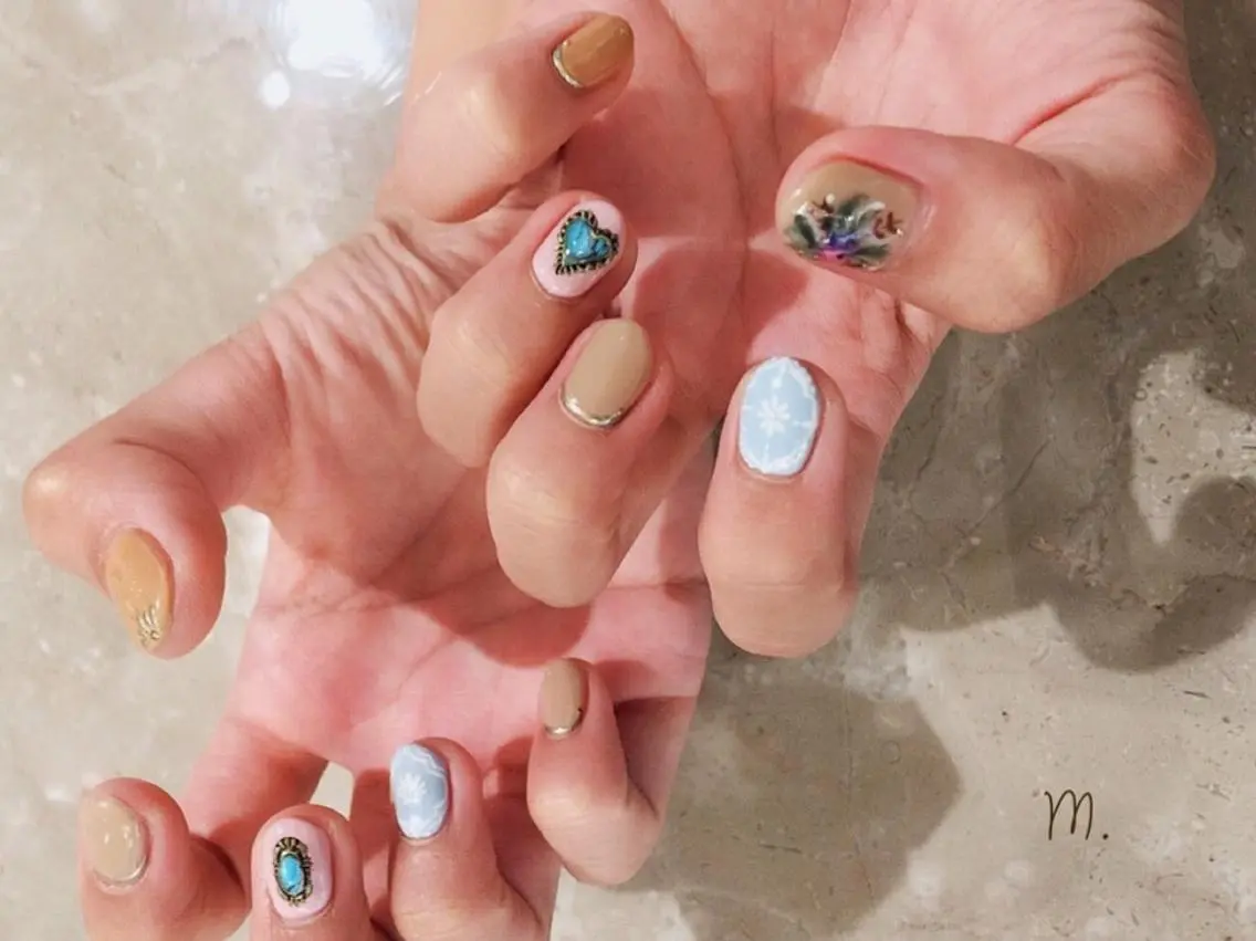 ネイル ストーンネイル ハンドネイル Nakazawa Mayuのネイルデザイン