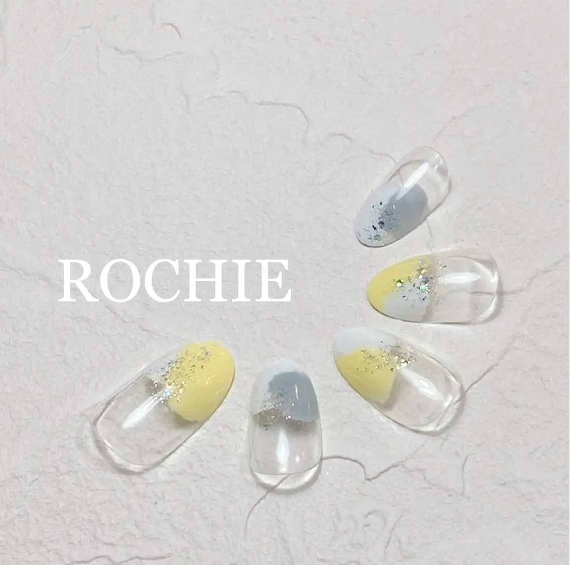 ネイル ROCHIE ロキエ(まなみ)のネイルデザイン