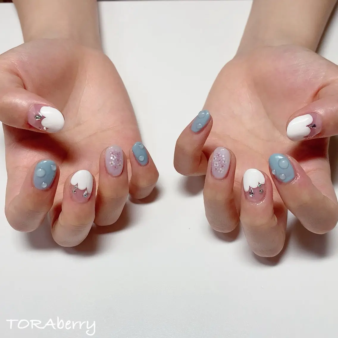 ネイル ネイリスト なつみのネイルデザイン