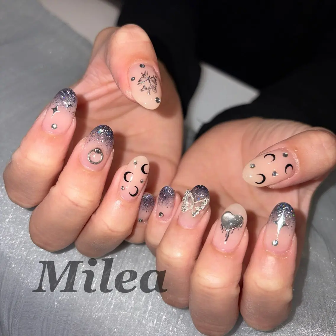 アート５本✨90分以内にできるアート💅✨(ストーン8粒まで無料、初回オフ込み)通常¥7700→¥7200の写真