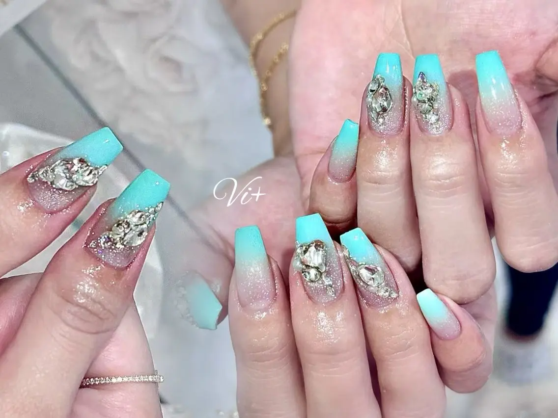 ネイル ハンドネイル ✨Nailsalon Vi+✨のネイルデザイン