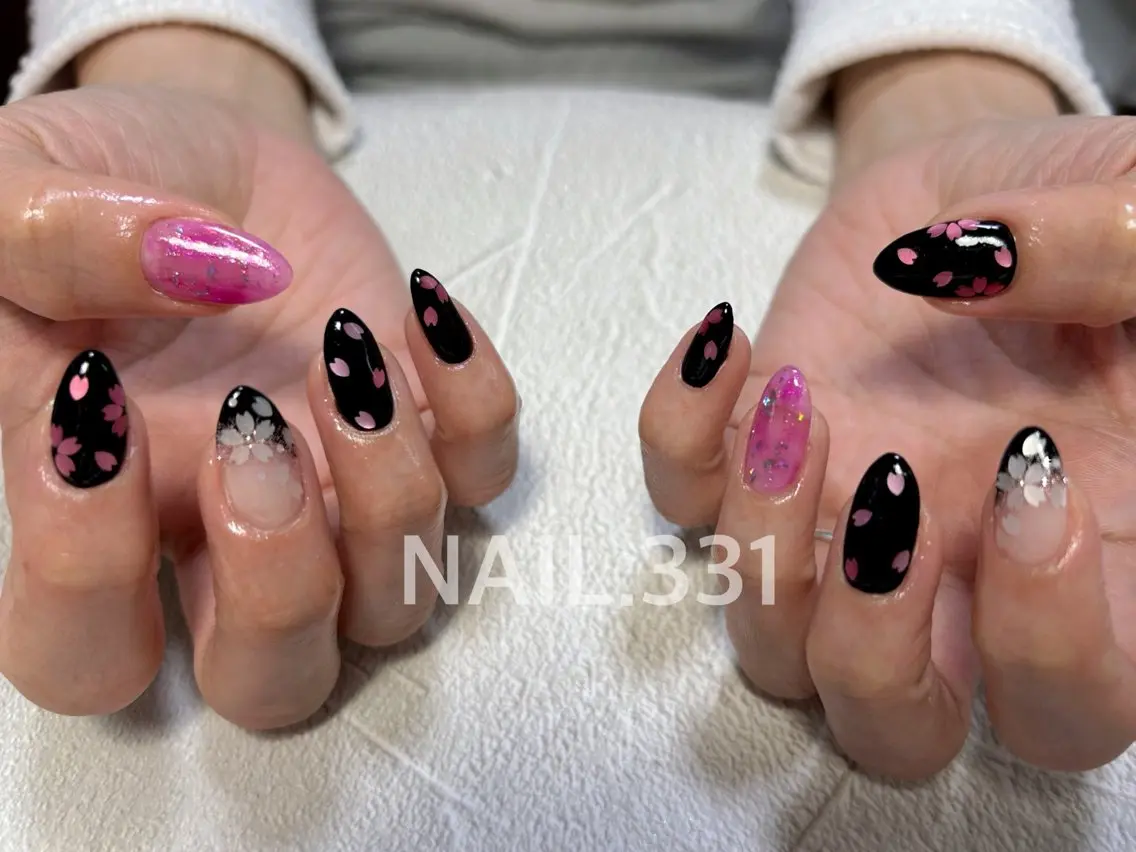 ネイル Nail 331のネイルデザイン
