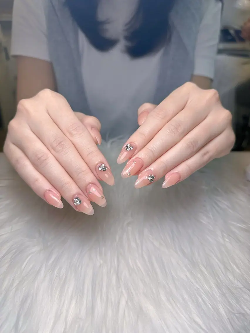 ネイル ハンドネイル Kingnail Emiのネイルデザイン