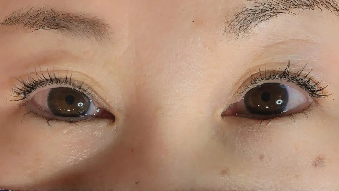 マツエク・マツパ パリジェンヌラッシュリフト Eyelash Salon 4Uのマツエク・マツパデザイン