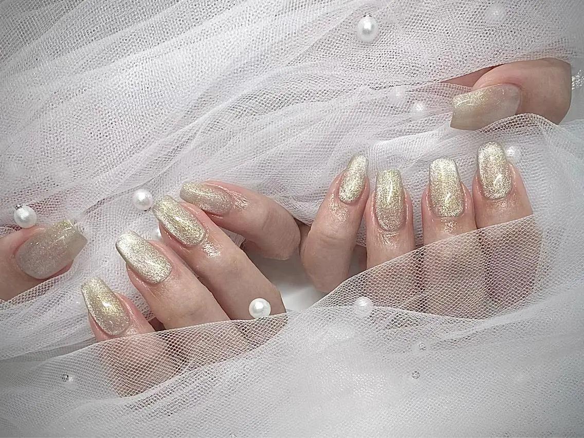 💅🔝→オフ込み→マグネットネイル🧲orフラッシュの写真