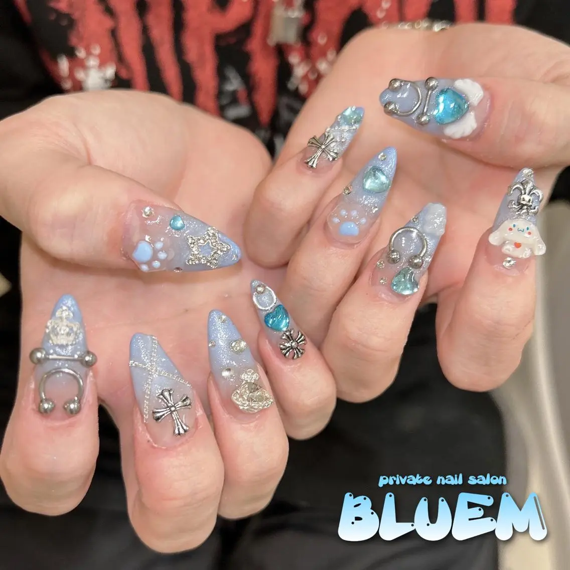 ネイル ハンドネイル BLUEM なな🐶のネイルデザイン