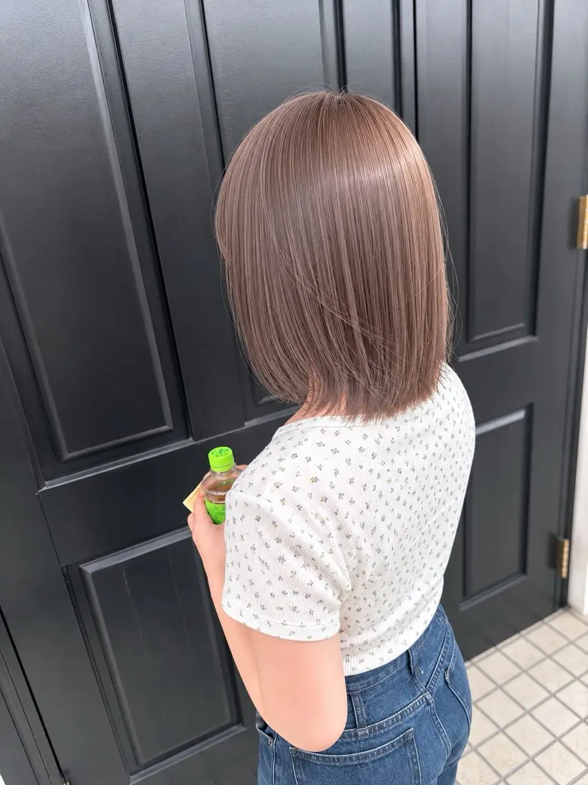 ショート ヘアカラー 本日空きあり！ 透明感カラー✨️凜のヘアスタイル