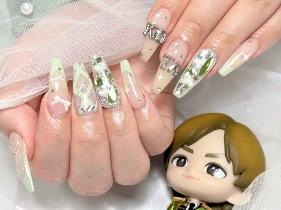 ネイル ハンドネイル Roi〈ロワ〉 Yume🎀のネイルデザイン