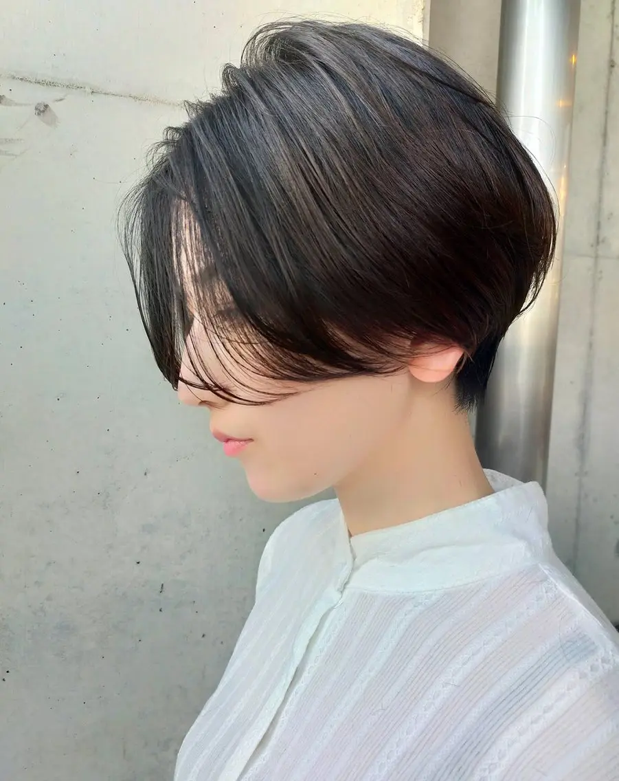 ショート レイヤーカット 小顔カット grazie JAPANのヘアスタイル